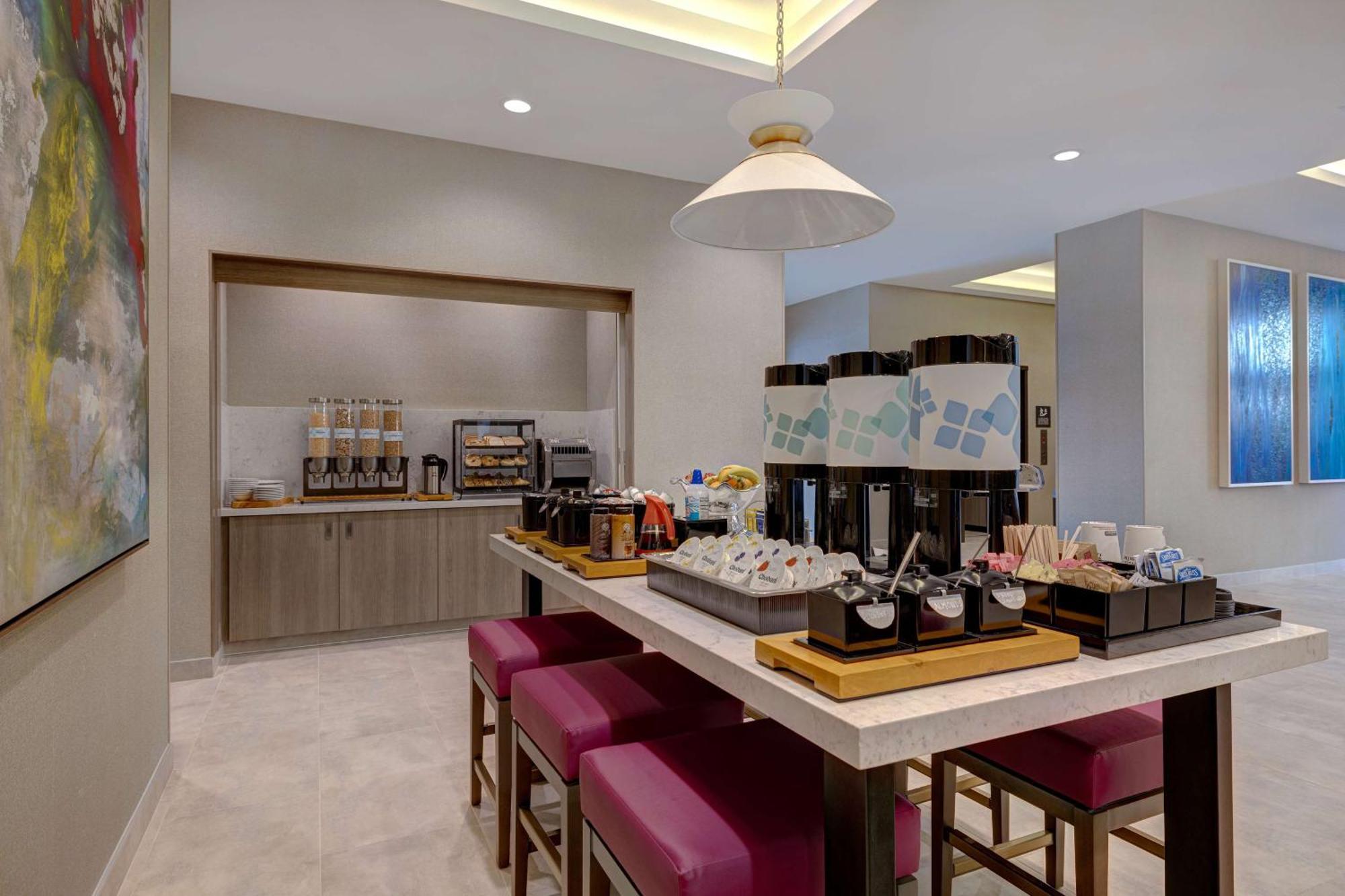 Hilton Garden Inn טמקולה מראה חיצוני תמונה
